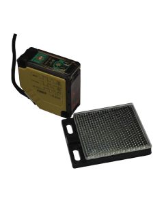 BED-W5MV||50mm Square Body Retroreflective Photo Sensor, Sensing Range 5 Meter, PNP