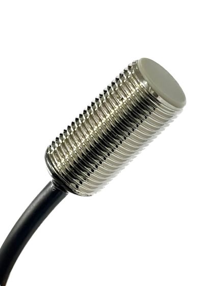 BIR12-PN4F-22 ||Inductive Proximity Sensor, Diameter 12mm, Sensing Range 4mm, PNP NO, Length 22mm